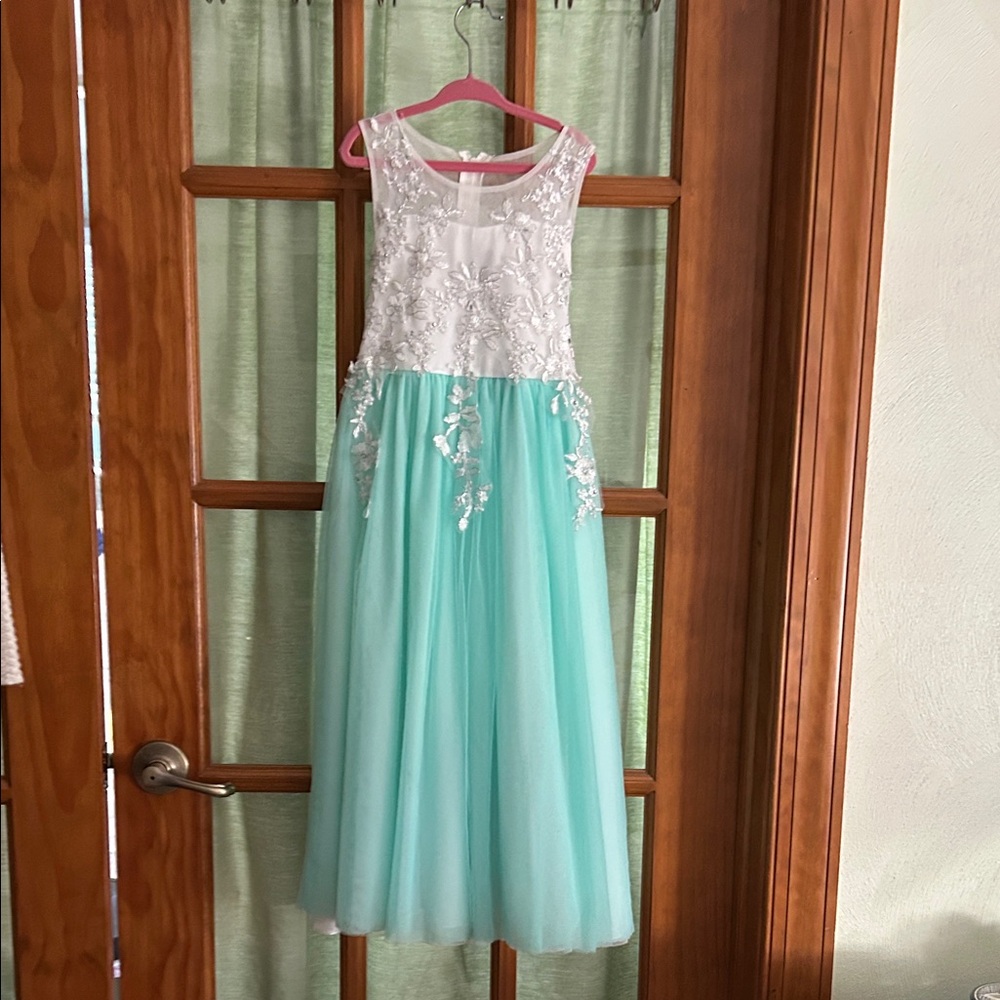 Charming White and Aqua Kids Formal Dress